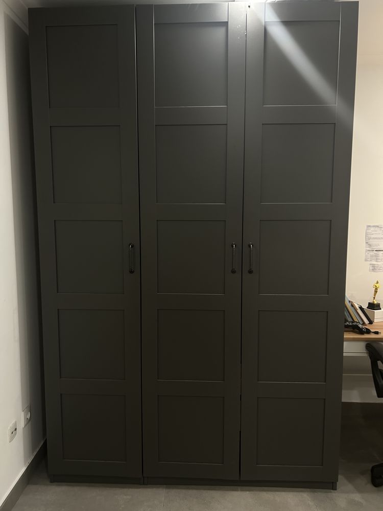 Roupeiro 3 portad - Ikea Cinza