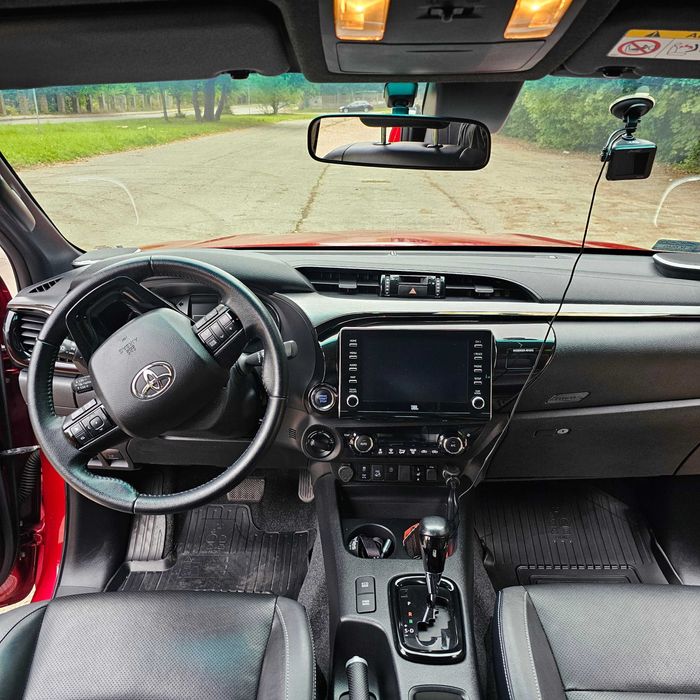 Toyota Hilux 2.8 D-4D Double Cab Invincible 4x4