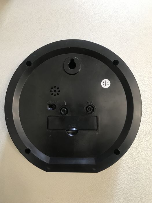 Продам часы - будильник