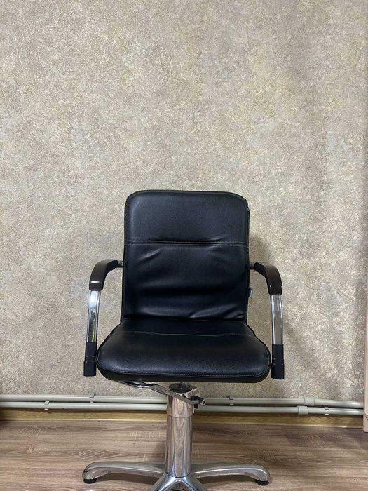 Парихмахерское кресло, гарний стан