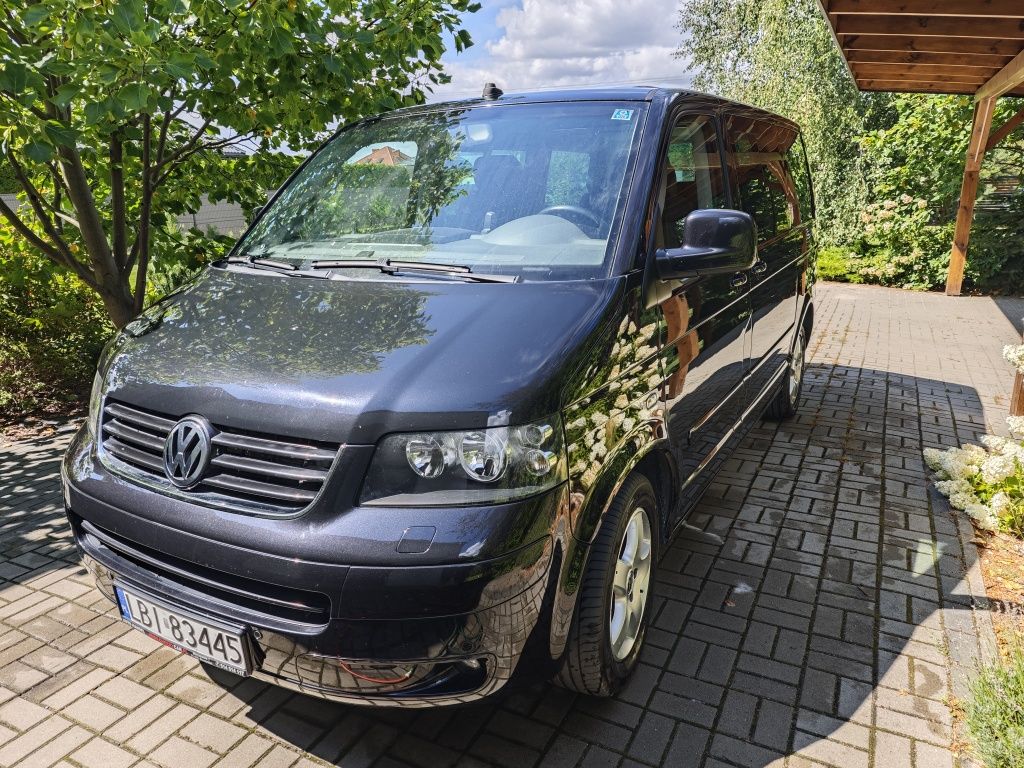 Volkswagen Multivan T5 2.5 TDI 174KM