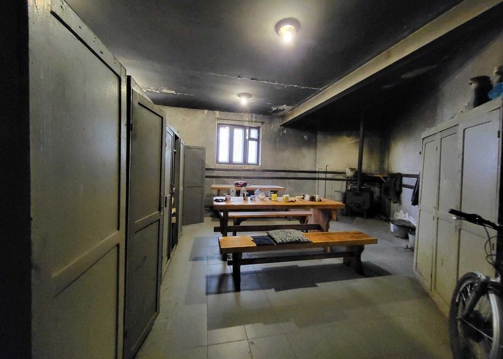 Продаж комерційного приміщення на вул. Будівельна