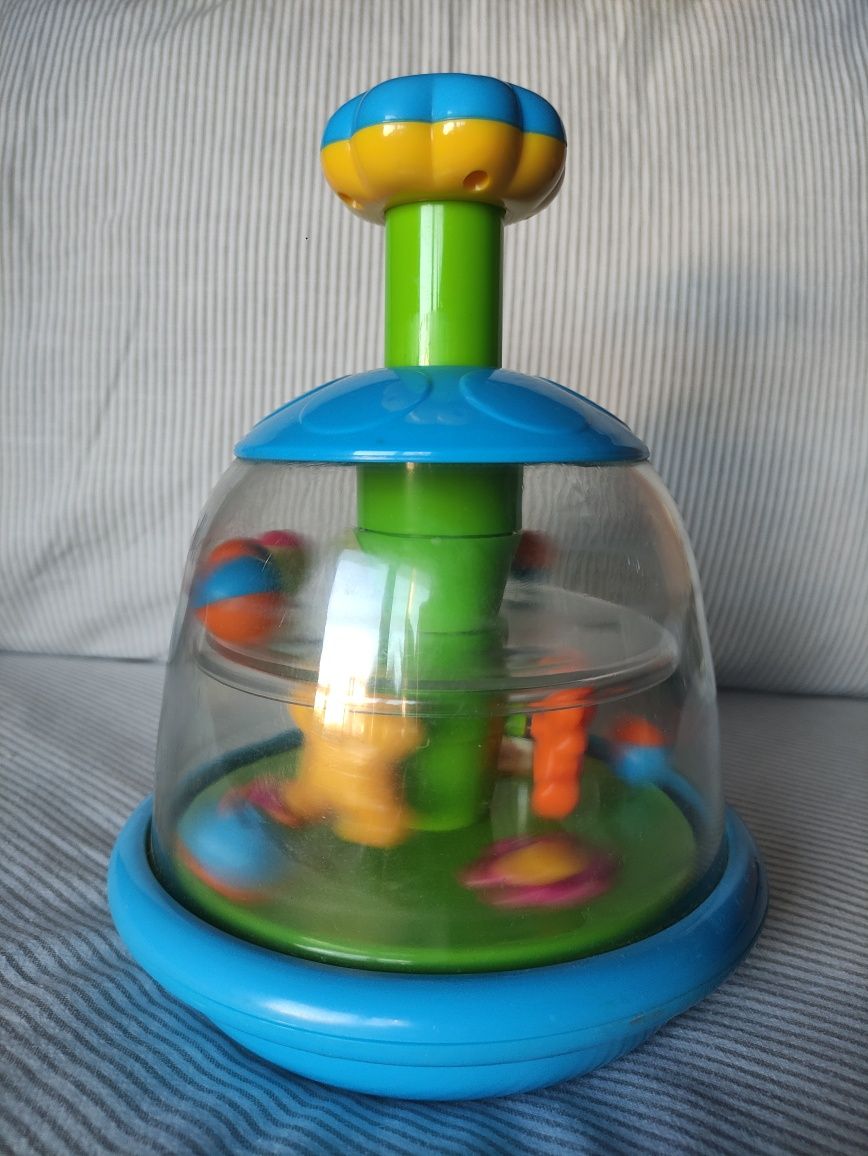 Brinquedo interativo criança