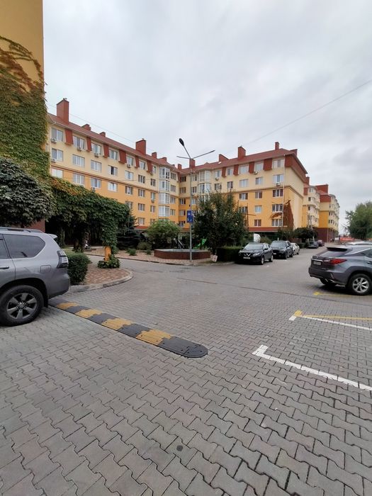 Продам 2 кімнатну квартиру по супер ціні в ЖК Київський маєток.