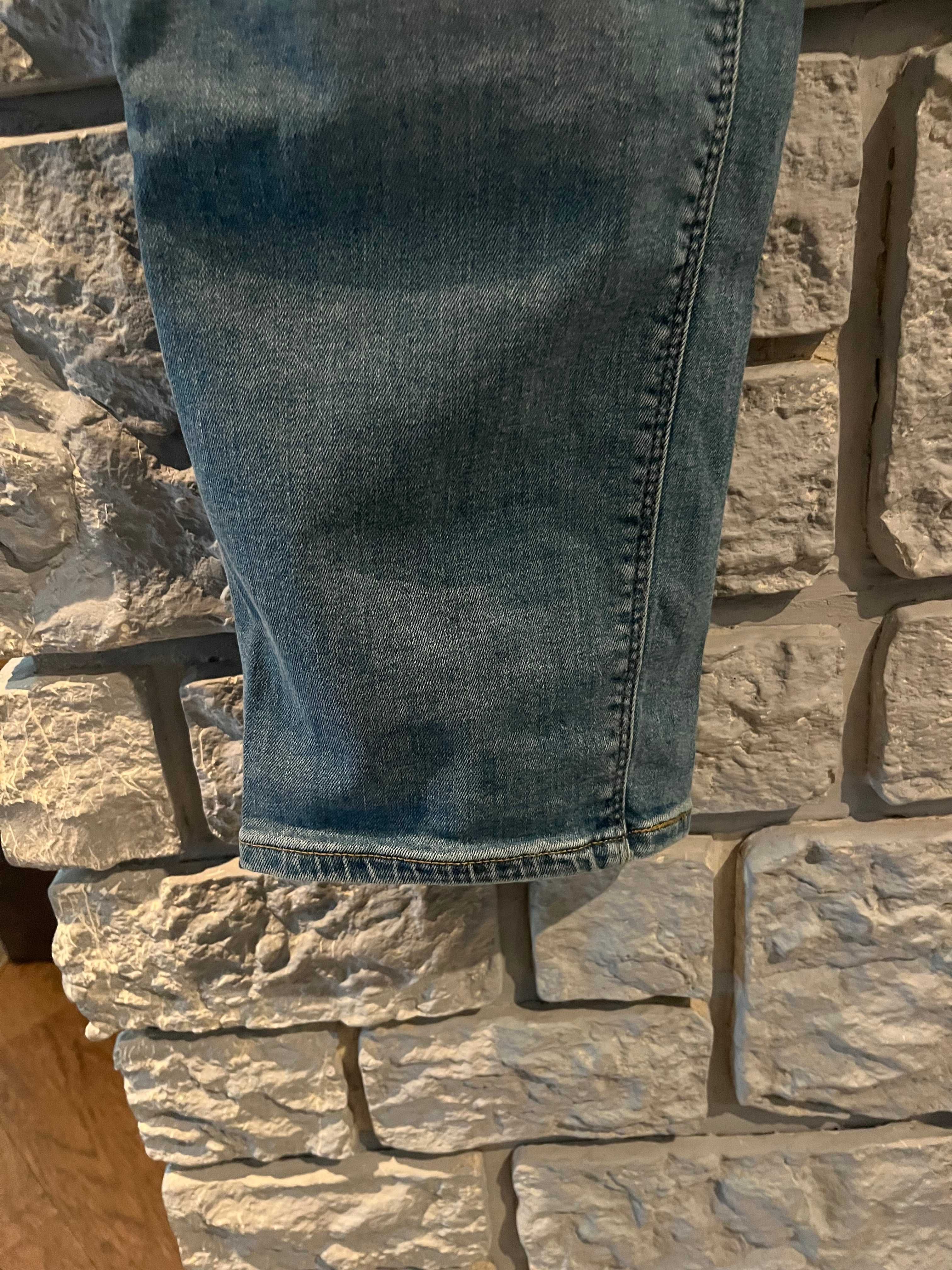 Spodnie niebieskie jeans M&S straight W32 L31