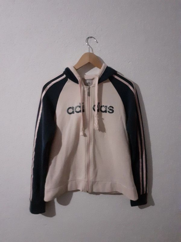 Camisola/ Hoodie Adidas Tamanho 42