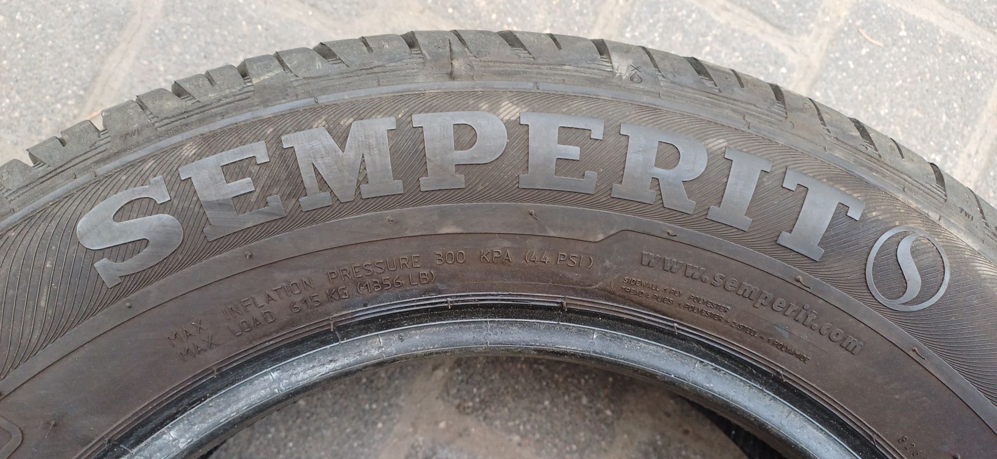 SEMPERIT 195/65R15 91T , pojedyńcza opona letnia.