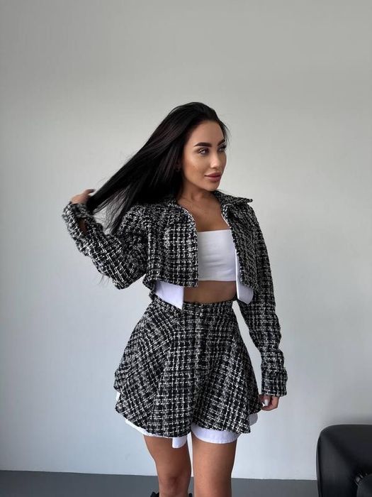 Продам костюм двійка