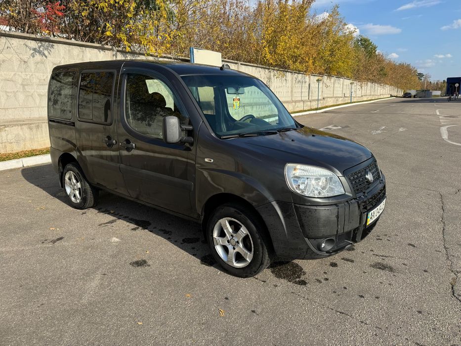 Продам Fiat Doblo 1.3 пассажир оригинал