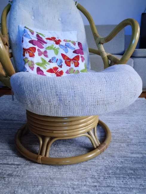 Sprzedam fotel bujano- obrotowy bambus, ratan