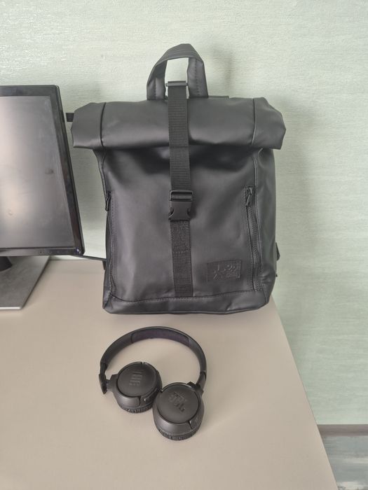 Рюкзак Роллтоп чорний з відділенням під ноутбук