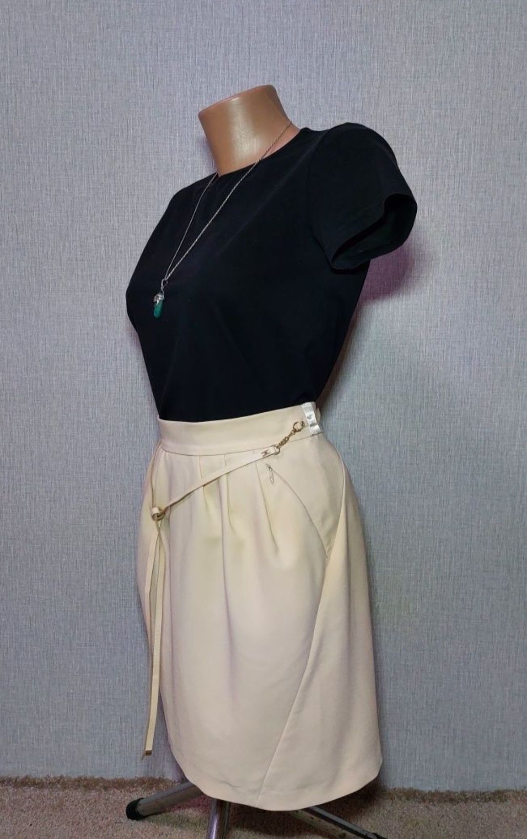 Бежевая юбка-тюльпан Elisabetta Franchi. 38 размер, наш 44, М.