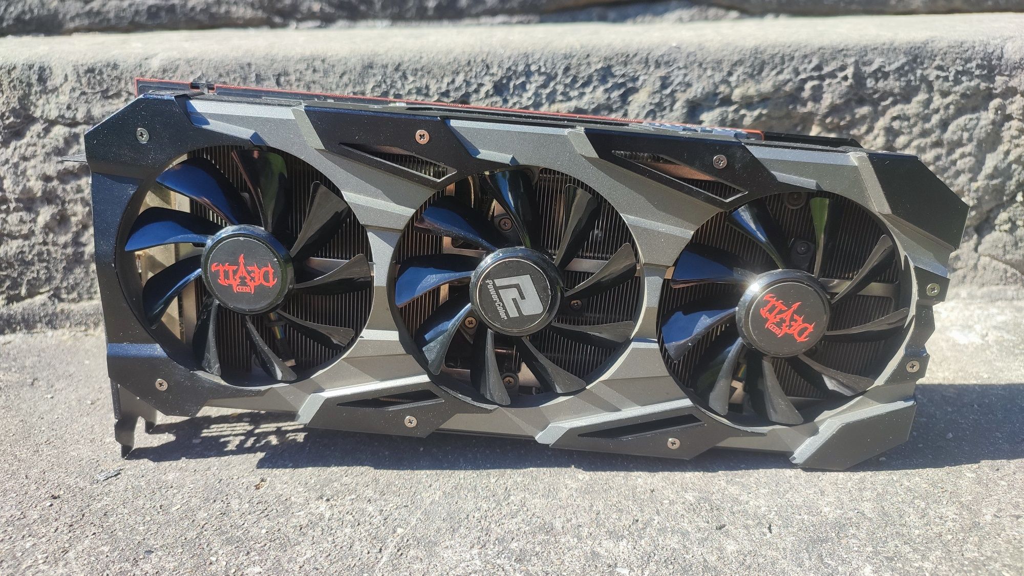 Power Color RX5700XT Red Devil