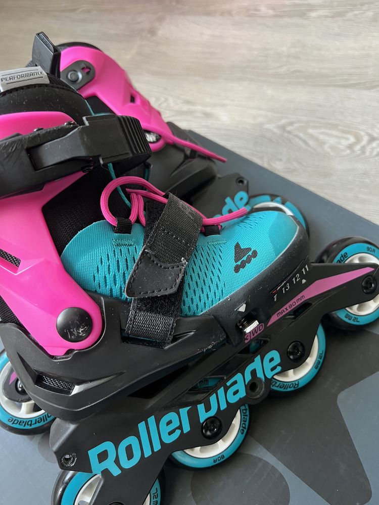 Продам ролики Rollerblade - Microblade G Emerald