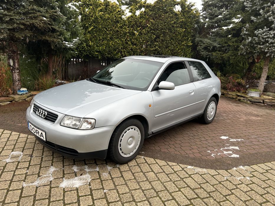 audi sprowadzone z Niemiec klimatronik szyberdach dwa komplety kół