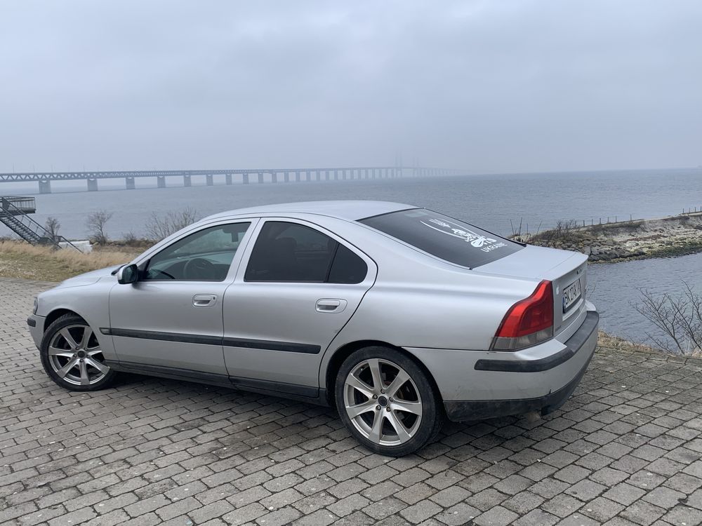 Продам Volvo s60