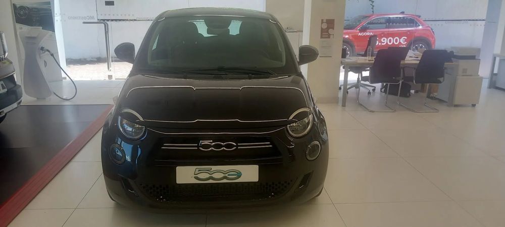 Fiat 500e (RED)