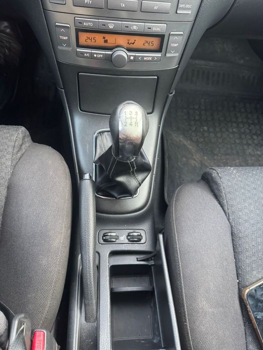 Toyota Avensis 2.0D4D для ЗСУ