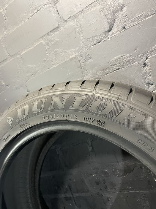 4шт 235/50 R18 Dunlop SP Sport 01