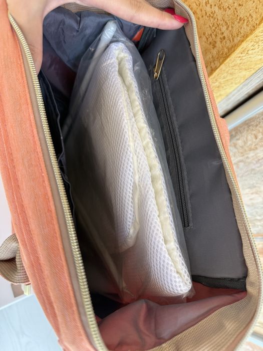 Рюкзак для мам з малюком