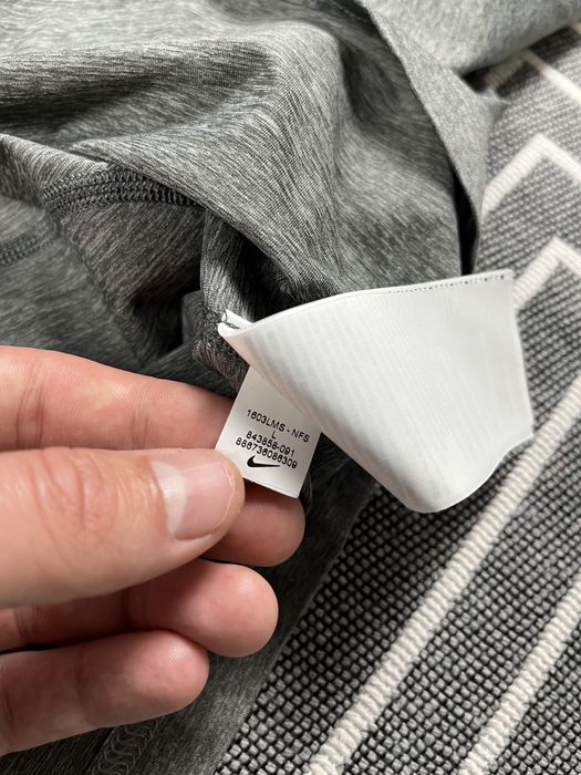 Чоловічий спортивний лонгслив рашгард Nike Pro Combat