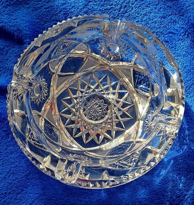 Popielnica gabinetowa, kryształ