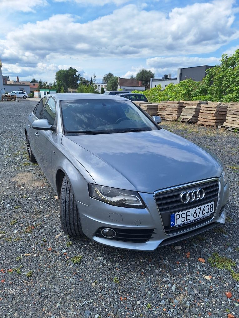 Audi A4B8 S line