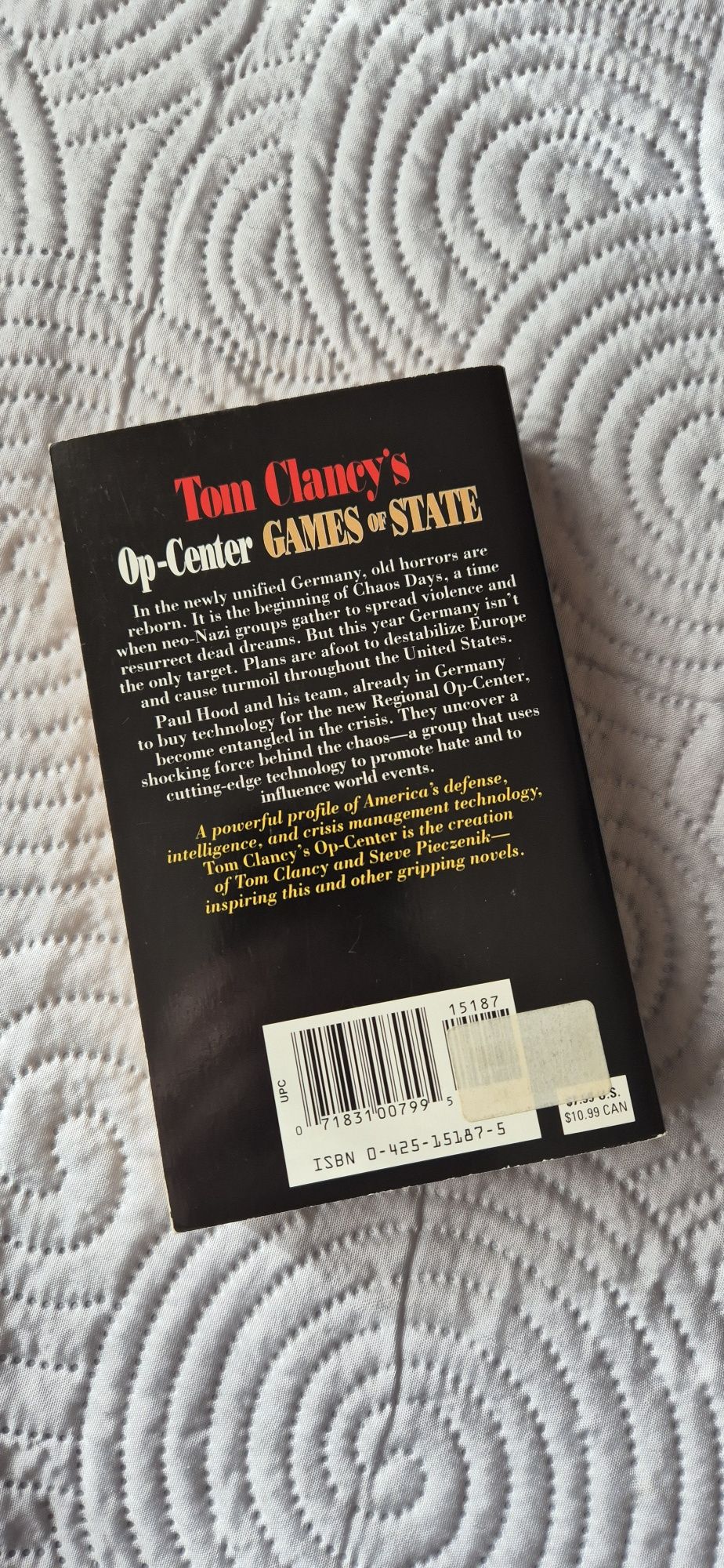 Książka po angielsku "Games of State" Tom Clancy