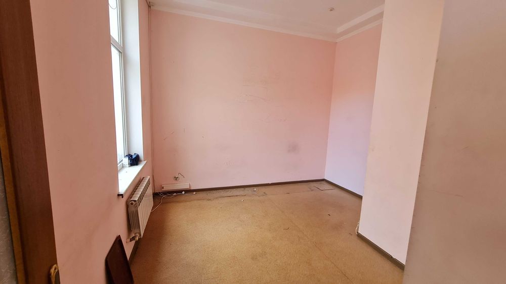 Продажа пекарни в центре города. цоколь