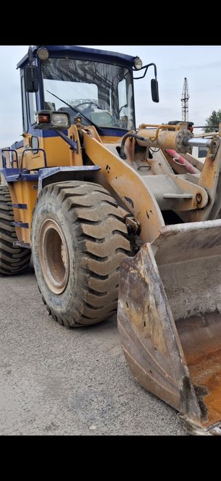 Навантажувач фронтальний TDC 528