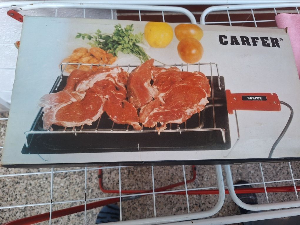 Grelhador Carfer com 1800w NOVO*