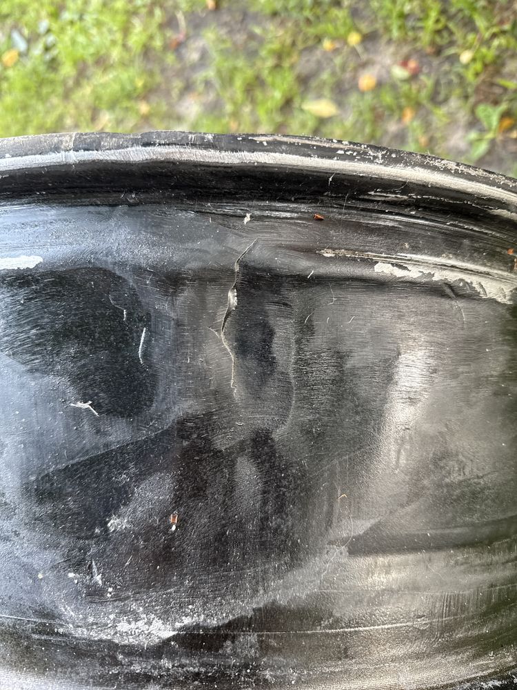 Sprzedam uszkodzoną felge
