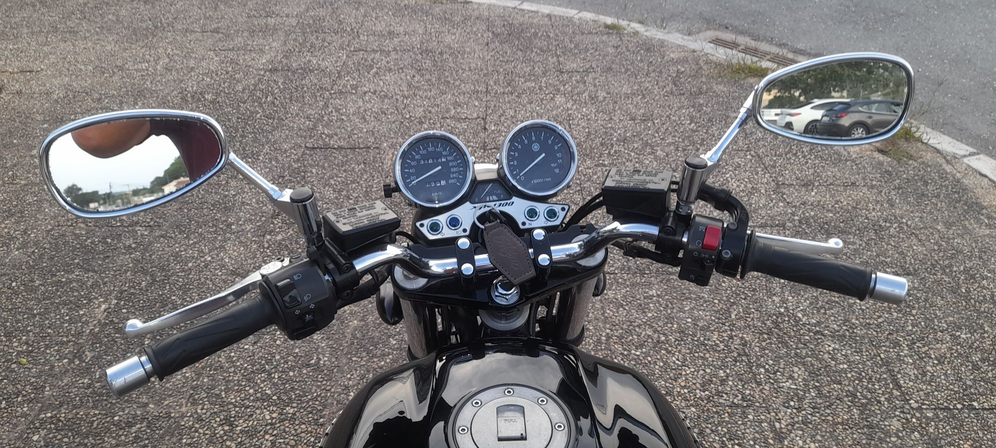 Yamaha XJR 1300 '
