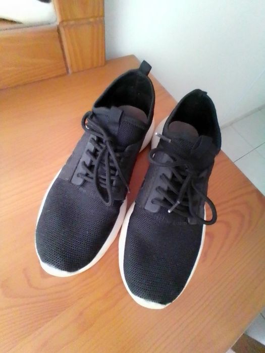 Tennis pretos Lefties 35