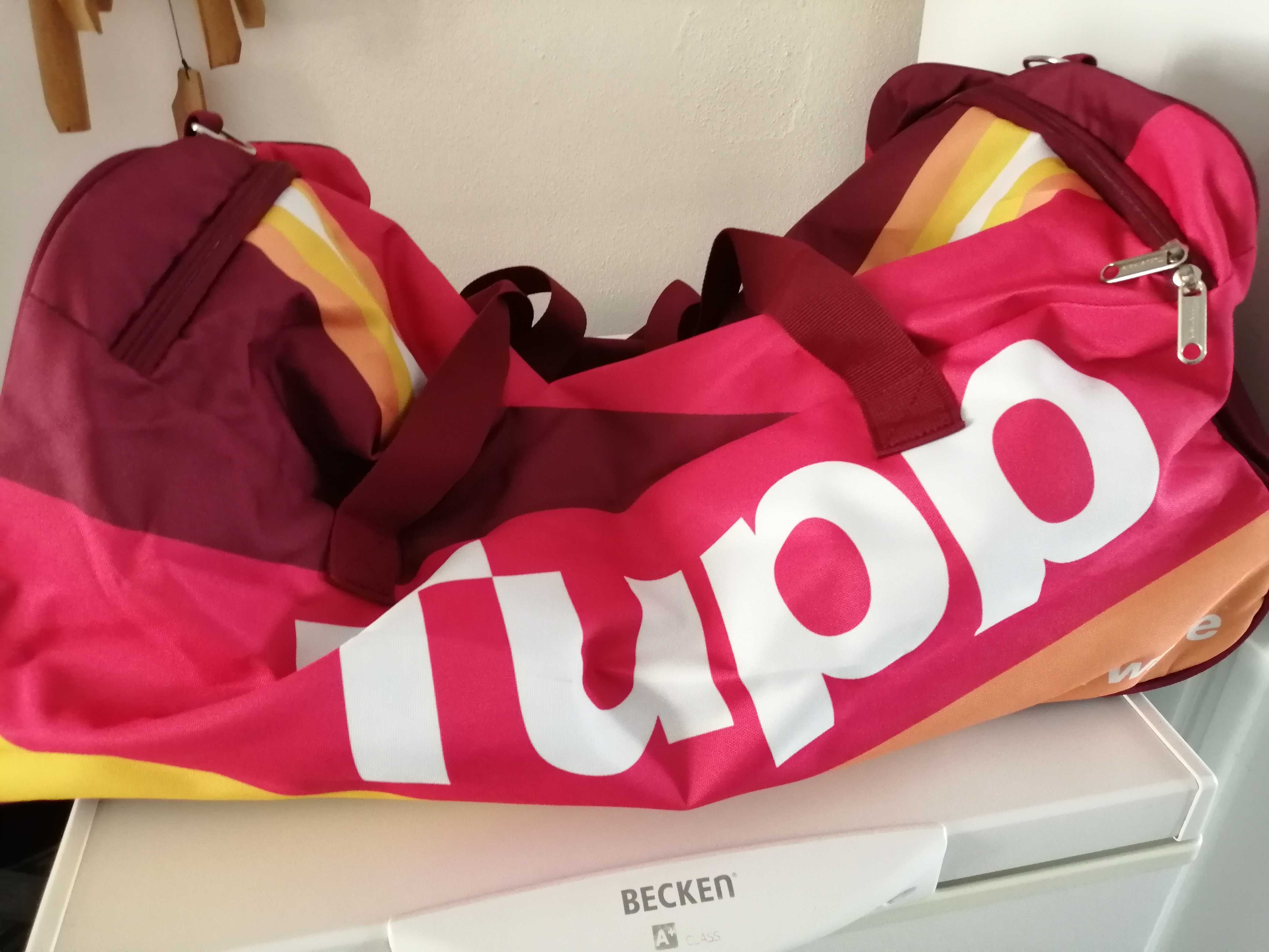 Trolley tupperware