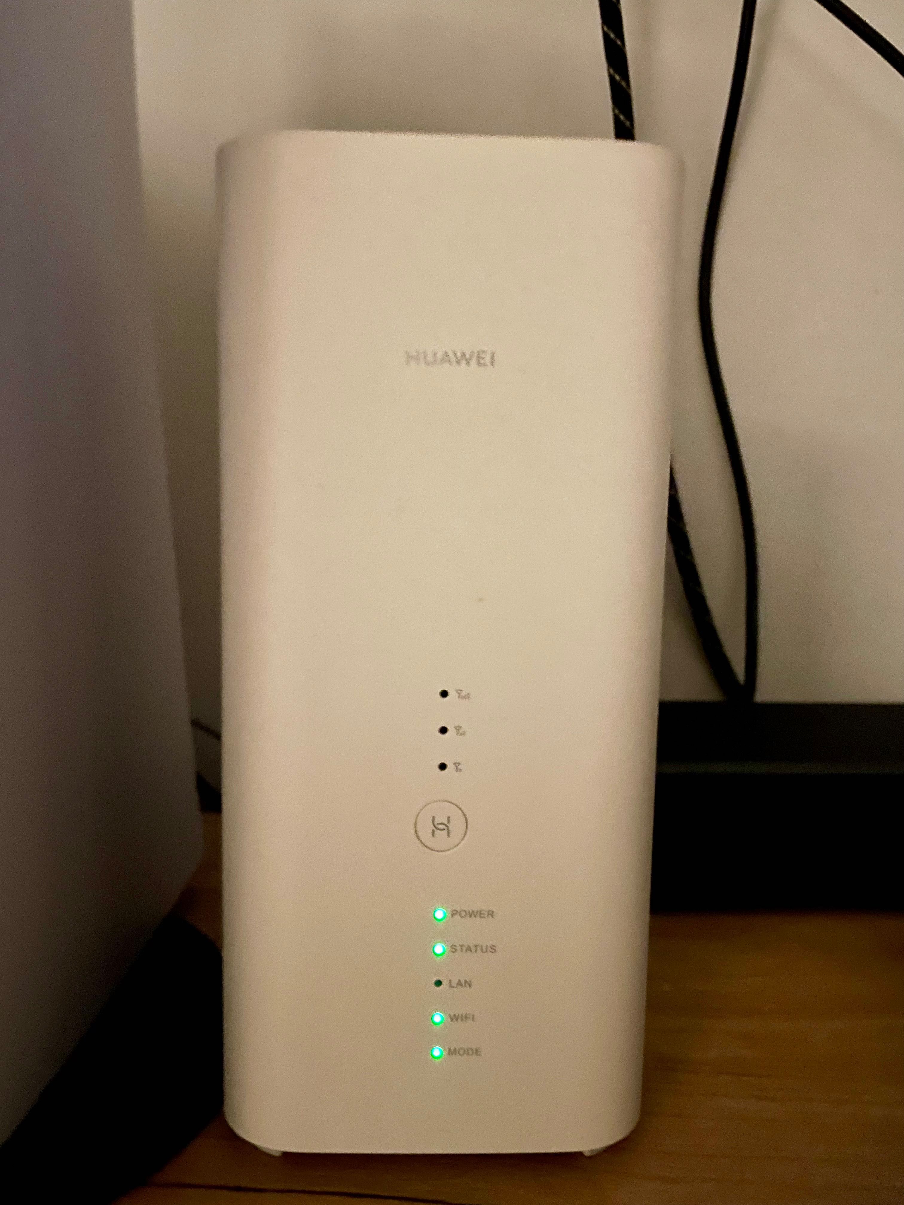 Router Huawei b818 na kartę SIM