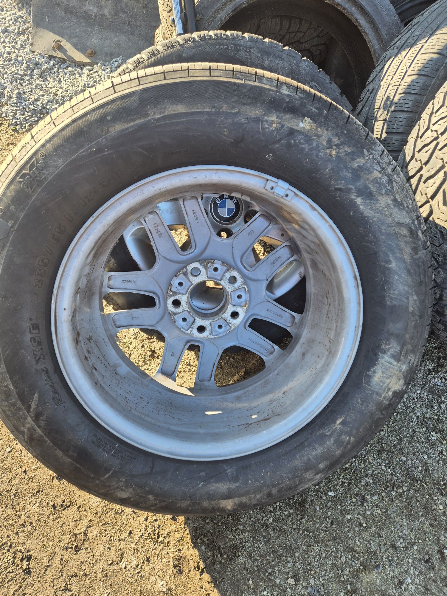 Kolo zapasowe Bmw X5 E53 235/65 17 et40