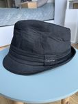 Kapelusz Calvin Klein