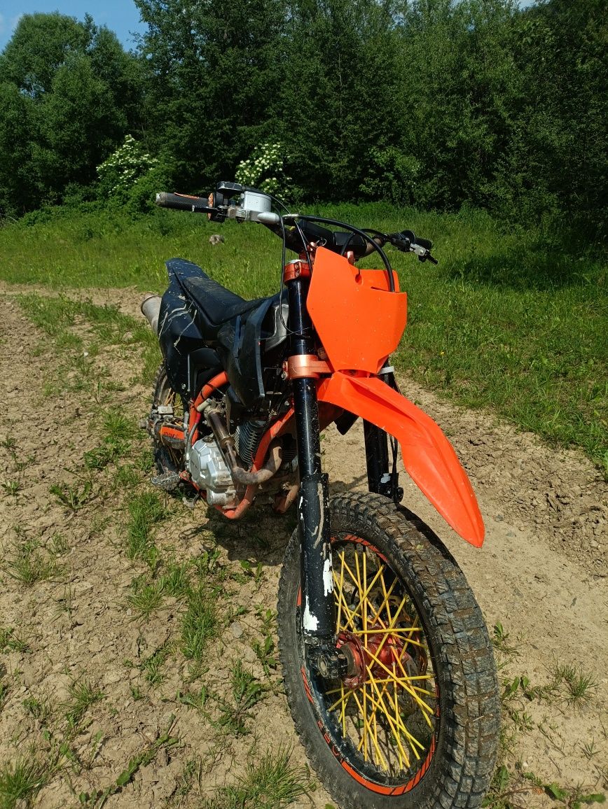 Кові адванс 250 2021 року