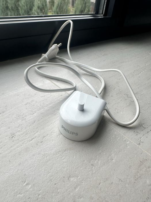 Зарядка для зубной щётки Philips