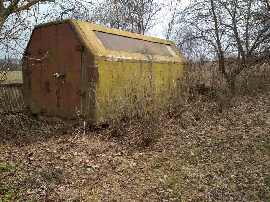 Гараж, вагончик, кунг, контейнер, побутівка, будка, причіп для пасіки.