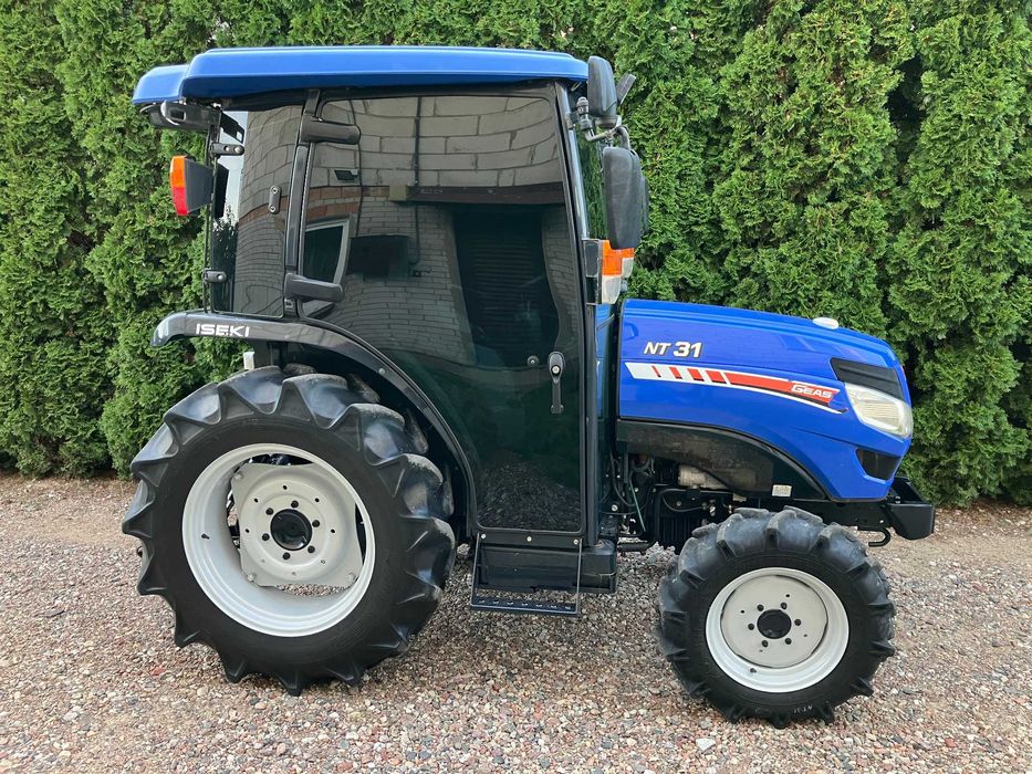 Iseki NT31 Kabina Komunalny Sadowniczy Ogrodniczy Mini Traktor Ciągnik