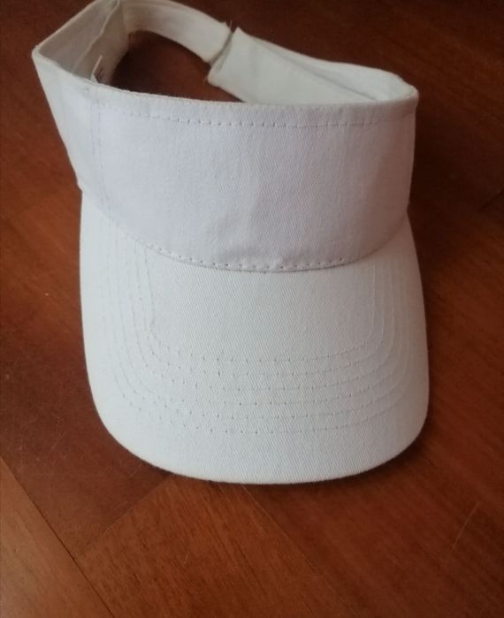 Boné    (Branco)