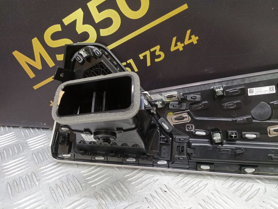 Дефлектор обдування салону центральний BMW X6 G06 БМВ Х6 Г06