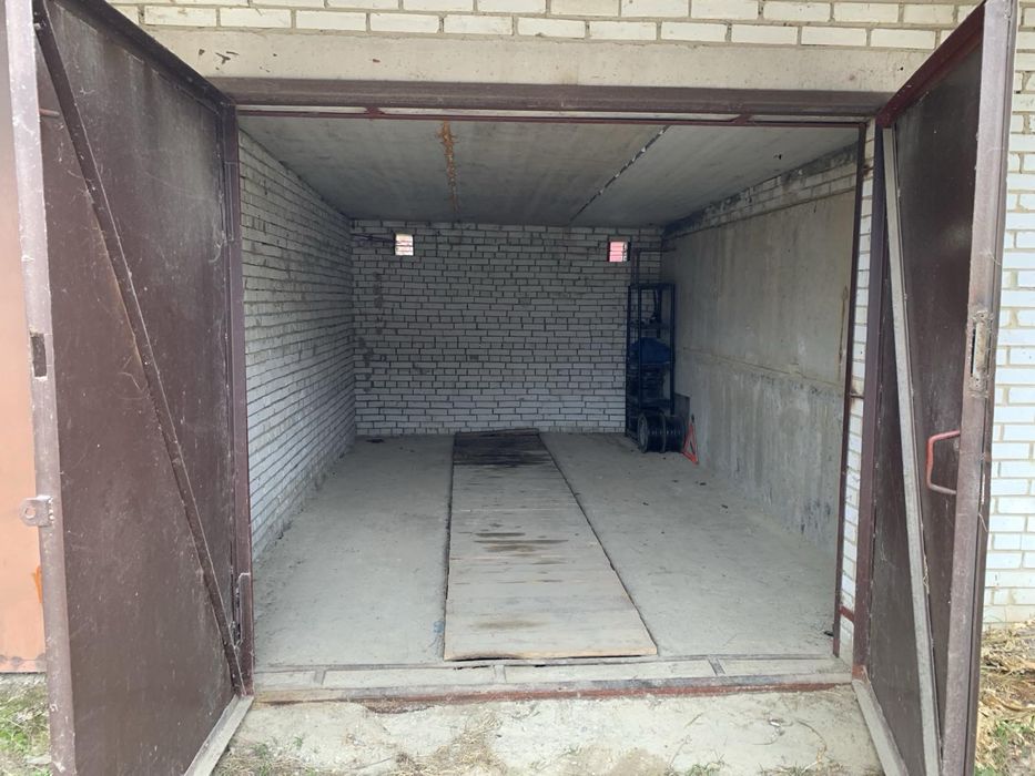 Оренда або продаж Гаража з ямою 60м2