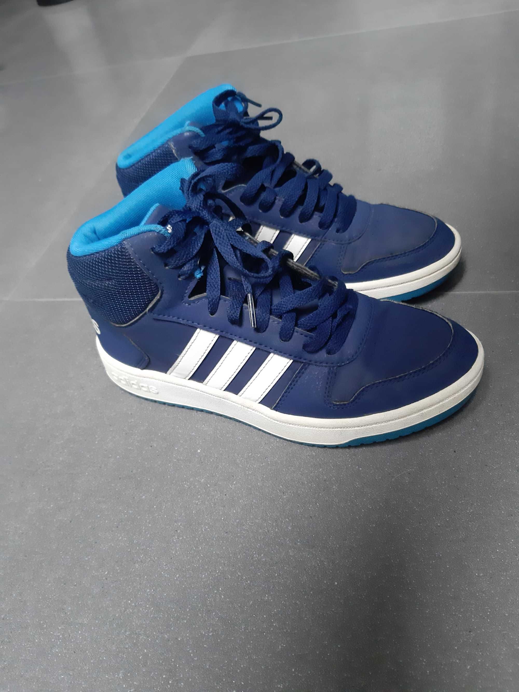 Adidasy, buty sportowe Adidas