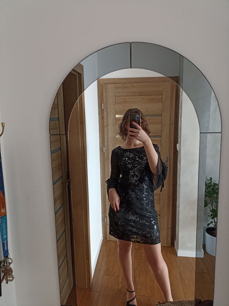 Sukienka elegancka Dana collection