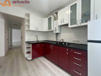 Продаж 3-кім Квартири з Новим Ремонтом