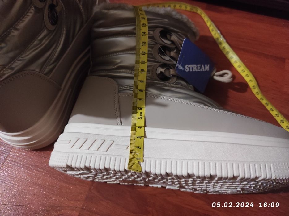 Сапоги дутики 37 размер