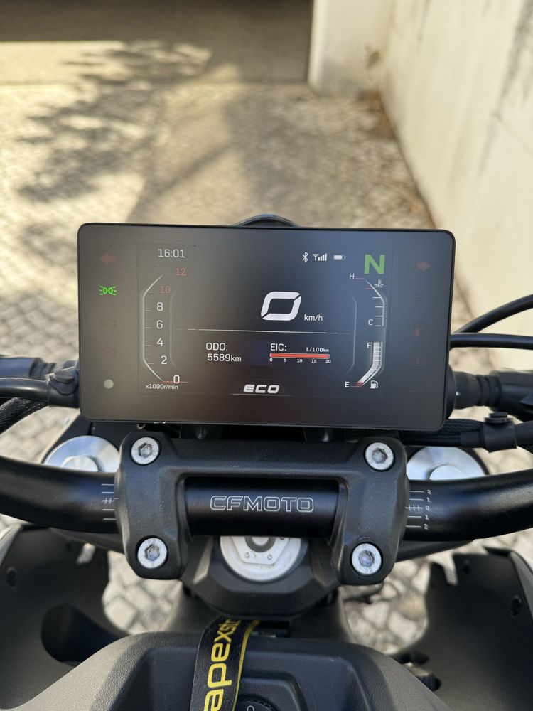 CFMOTO 300NK - 2024